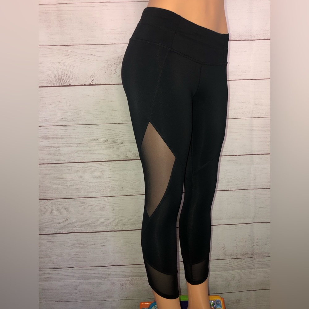 Athleta crop leggings